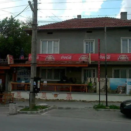 Кипарисите Pensjonat Kranewo